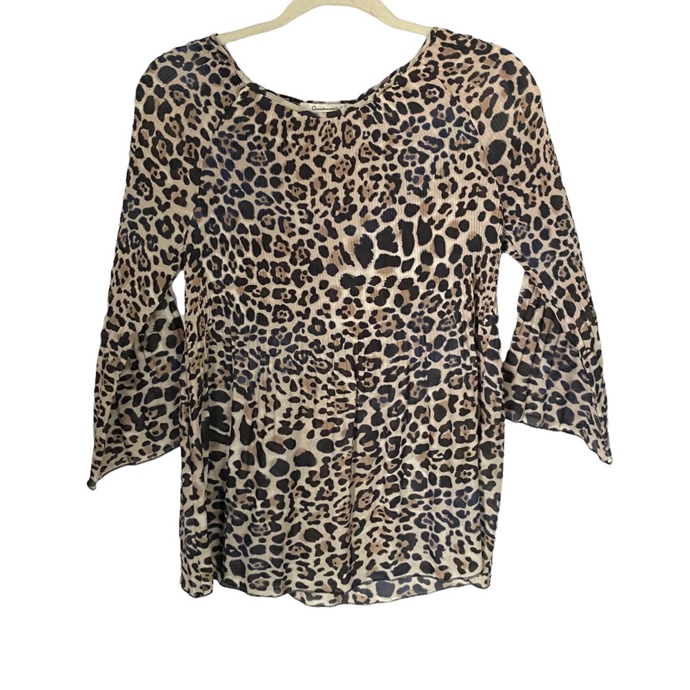 Quintessential M Blouse Animal Print Crinkle Pleated 3/4 Sleeve Cold Shoulder